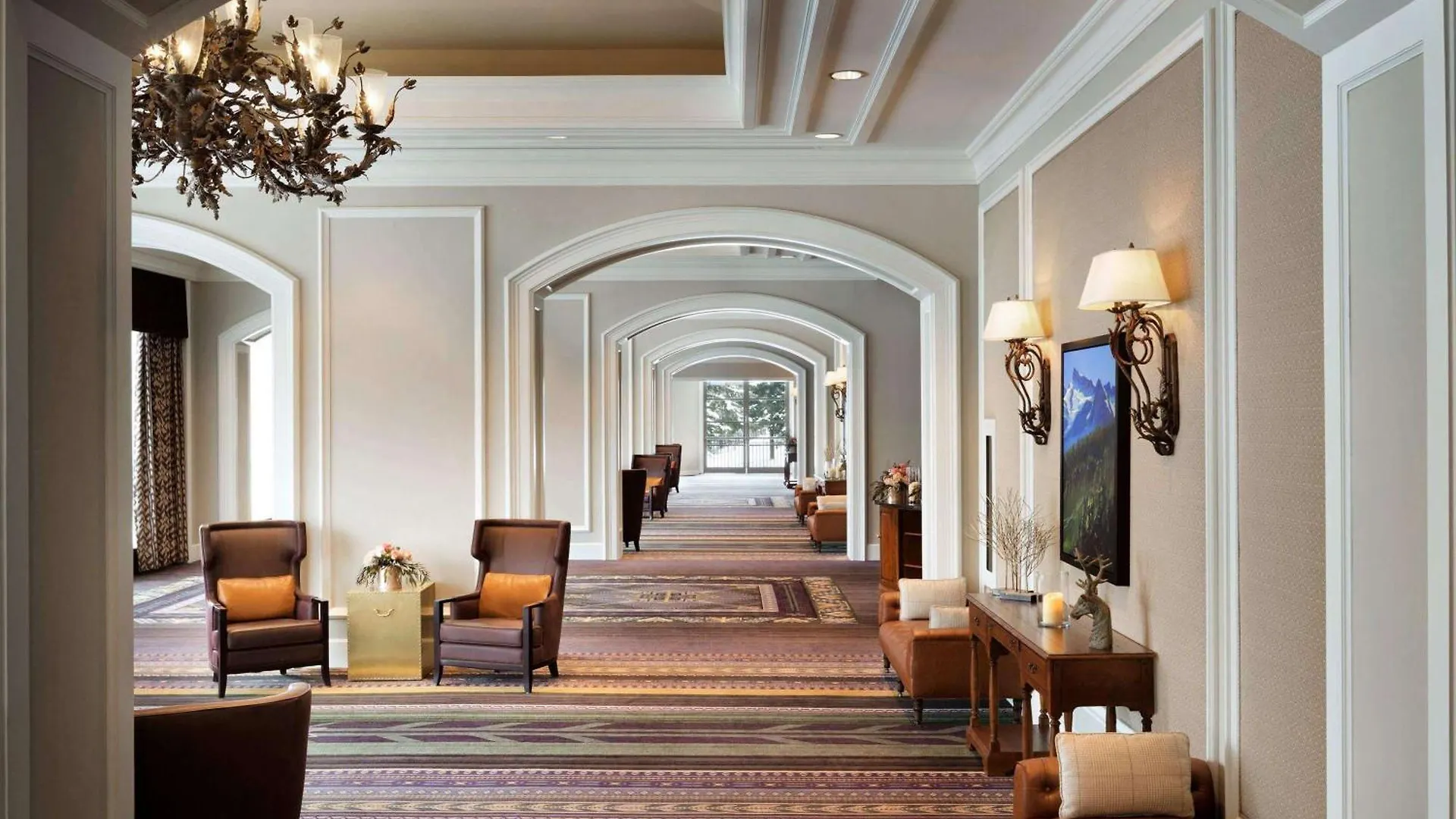 Fairmont Chateau Whistler 5*,  Canada